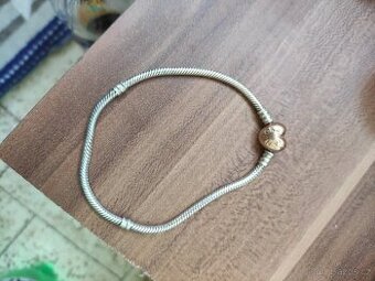 Pandora