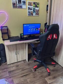 Prodám PS 4 pro 1 TB