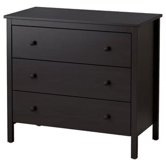 Černá komoda Ikea