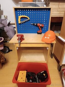 Ponk IKEA, včetně nářadí