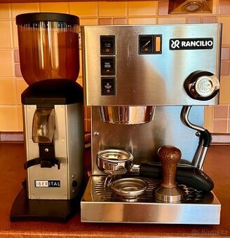 Kávovar Rancilio Silvia s mlýnkem - 1