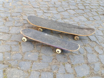Starší používaný skateboardy