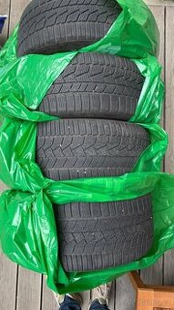Zimní pneu Continental 225/40 R19 93V - 1