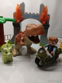 Lego duplo 10939 Jurský svět T rex