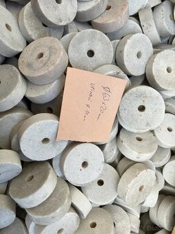 Brusné kotouče průměr 63mm , šíře 20mm , upnutí 10mm