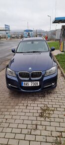 BMW 330 XD, rok 2012, manuál