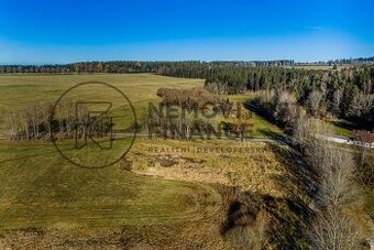 Nabízíme k prodeji nadstandardní pozemek v obci Frymburk, ok - 1