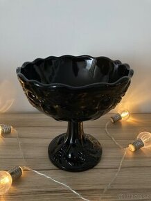Prodám sadu 6 misek(porcelán),nové, cena 290 kč - 1