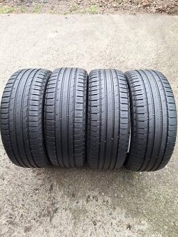 225 55 18 letní pneu R18 Nokian
