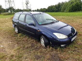 Ford Focus Combi 1.8/16V benzín
