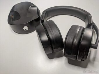 Bezdrátová sluchátka Roccat Syn Max Air
