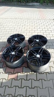 Mercedes AMG - original disky 19"