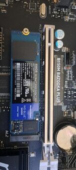 SSD Disk 500 GB WD Blue SN550 NVMe PCle M.2