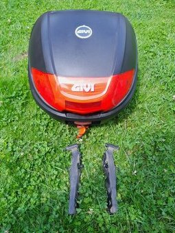 Kufr i s drzakem Honda PCX 125 / 150