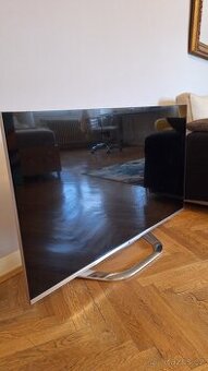 Smart TV LG 47 palcu(120cm)