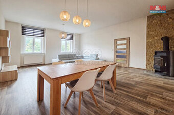 Pronájem bytu 4+1, 117 m², Cheb, ul. Májová