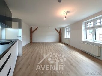 Prodej zrekonstruovaného bytu 68 m2, 2KK, Jablonec n.N., Ane
