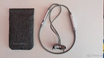 Bowers & Wilkins PI4