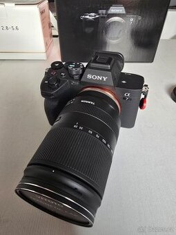 Sony Alfa A7 IV + Tamron 28-200