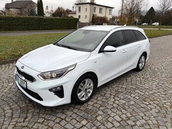 Kia Ceed 1.6 CRDi 100kw Combi 1.Majitel,Top Exklusiv