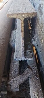 Traverzy, kolejnice, trubka