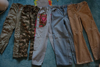 Dívčí kalhoty vel.134