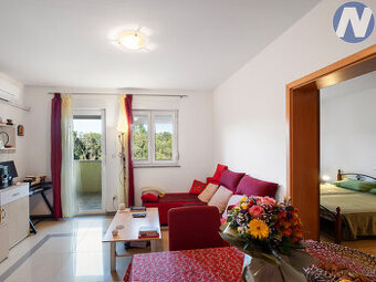 Ližnjan, prodej bytu 3+kk s garáží blízko moře