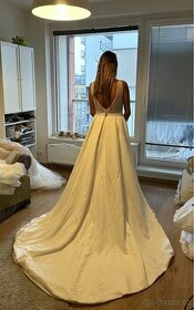 Svatební šaty nové z vlečkou