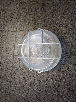 Kruhová bílá svítidla LENA