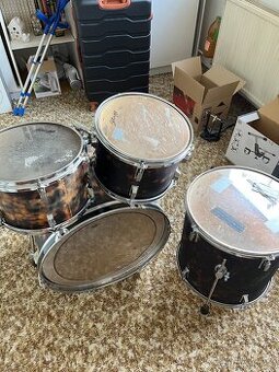 Dřevěná bicí souprava po začátečníky/děti