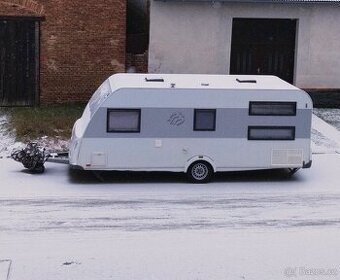 suchý obytný vůz, KNAUS SPORT 2018