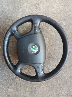 Volant Škoda Octavia II