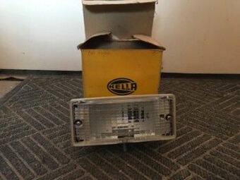 Hella, parkovací světlo-v originálním obalu