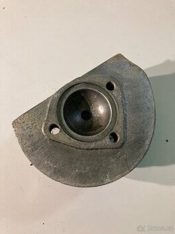 Jawa pérák 350/18 hlava