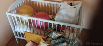 Dřevěná postýlka