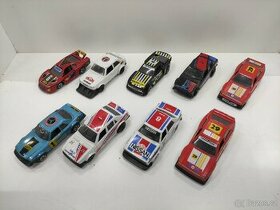 Retro autíčka Polistil 1:43 9ks