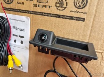 ZADNA CUVACIA PARKOVACIA KAMERA S MIKROSPINACOM MADLA