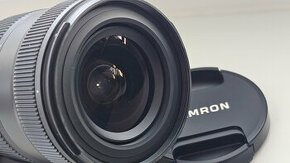 Tamron 17-50mm f/4 Di III VXD pro Sony FE
