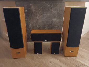 Reproduktury Pure Acoustics + receiver Sony