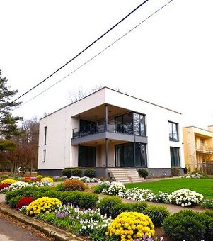 Prodej rodinného domu 266 m², pozemek 822 m² Český Těšín