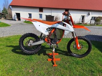 Elektromotorka