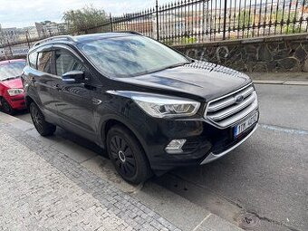 Ford kuga - 1