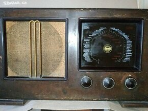 Starožitné rádio Mende 139WL