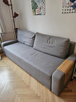 rozkládací pohovka z IKEA