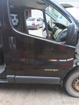 Renault Trafic Opel vivaro právě přední dveře