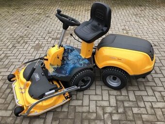 Travní traktor Stiga Park 320 G včetně kombinované sekačky 9