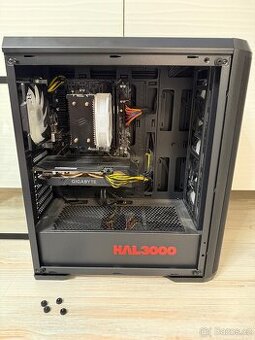 Počítač HAL3000