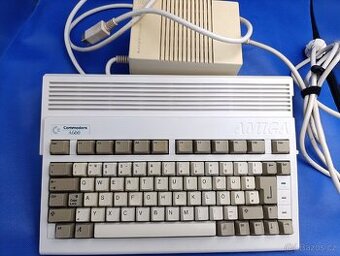 PC Commodore Amiga 600 - 1