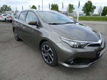 Toyota Auris 1.2 Turbo 85kW Edition Sports, po servise