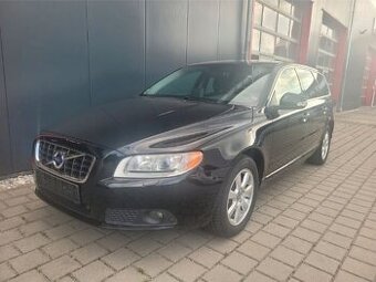 Volvo V-70 P3